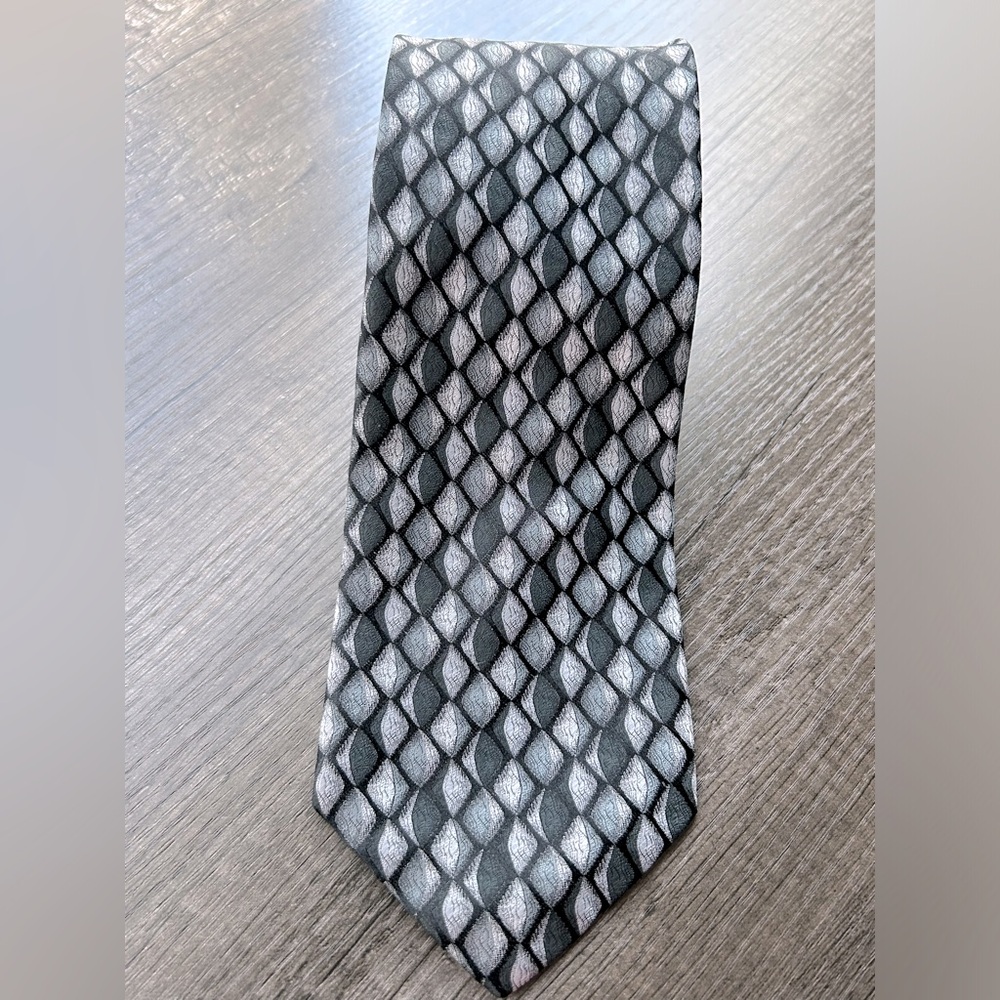 Piattelli Uomo Men’s Silk Tie Silver Gray